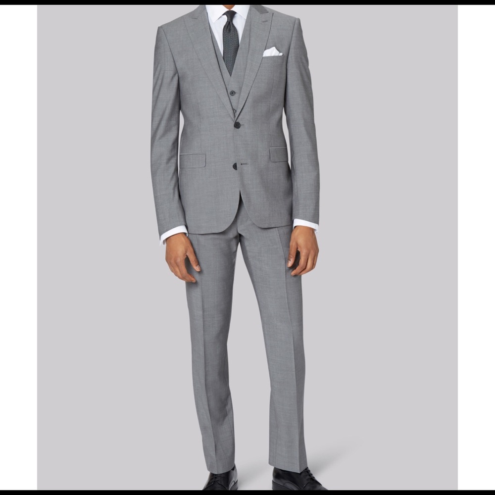 Gray Men’s Suit